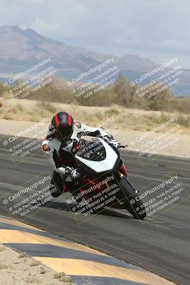 media/May-05-2025-Moto Forza (Mon) [[3c1838c5e5]]/2-B Group/Session 2 (Turn 7 Inside)/